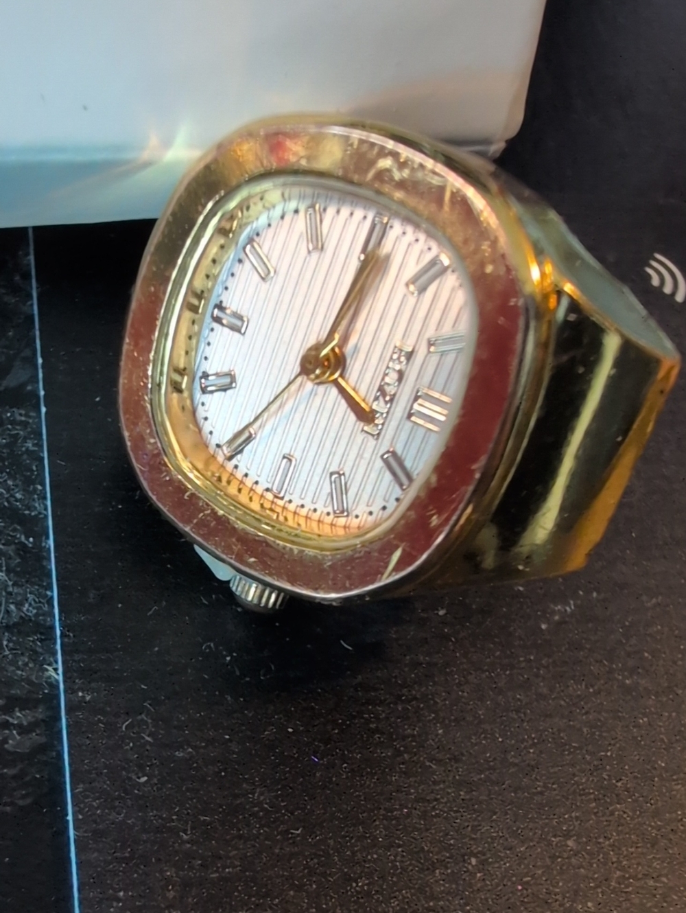 Gold Ring Watch with White Dial - Unbranded 90s Style Ring 💍